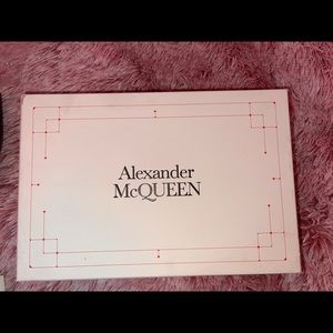 Size 40 - BRAND NEW - NEVER WORN Alexander McQueen